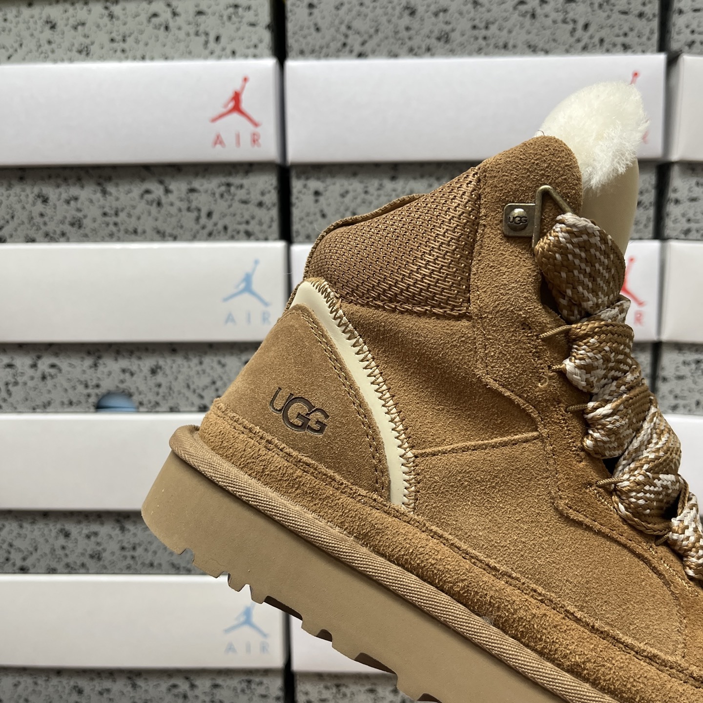 UGG Snow Boots Chestnut 1145390 4